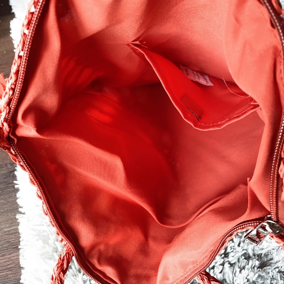 Beautiful tote - Picture 3 of 6